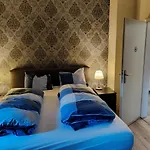Am Sauerbrunnen Semesterbostad